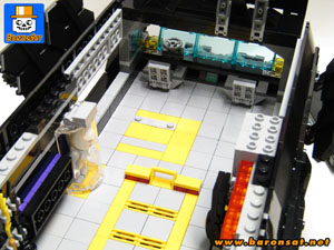 Lego moc Bat-Tank Cage Removed