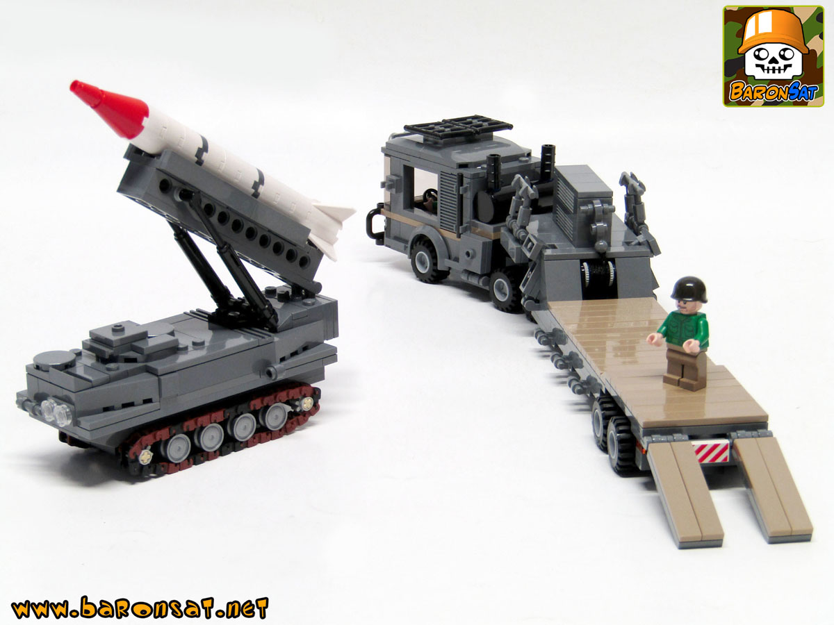 Lego moc Transport & Armored Missile Launcher place the missile in position