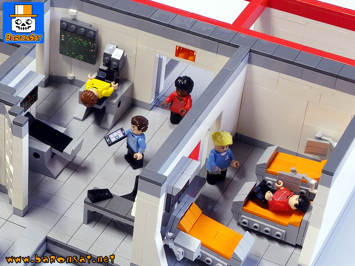 Lego moc Enterprise NCC-1701 Sickbay Beds