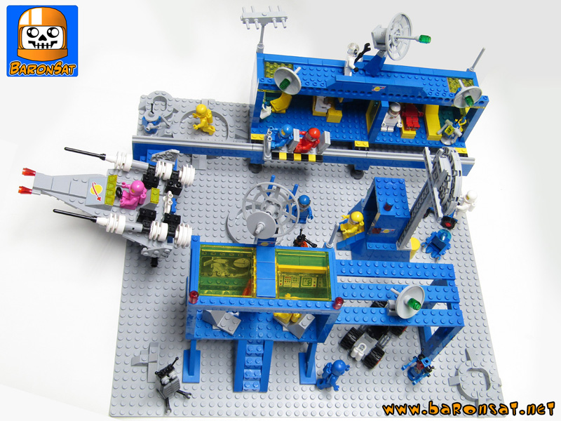 Lego Neo Classic space Starbase MOC