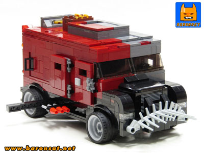 Lego moc Two Face Armored Truck Missiles