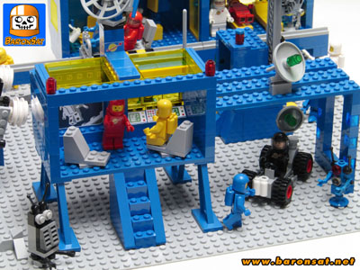 Lego 493 Space Command Center moc
