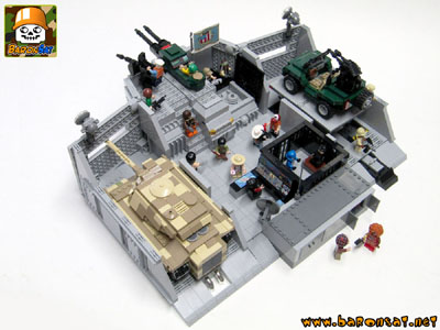 GI JOE COMMAND CENTER  LIFT