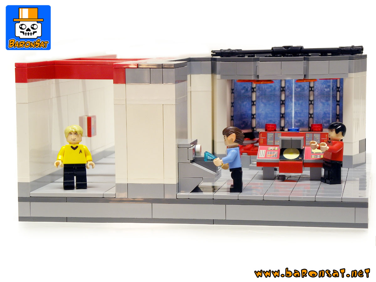 Lego Star trek TOS moc Transporter Side View