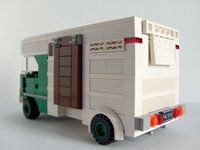 Lego moc Horsebox Close